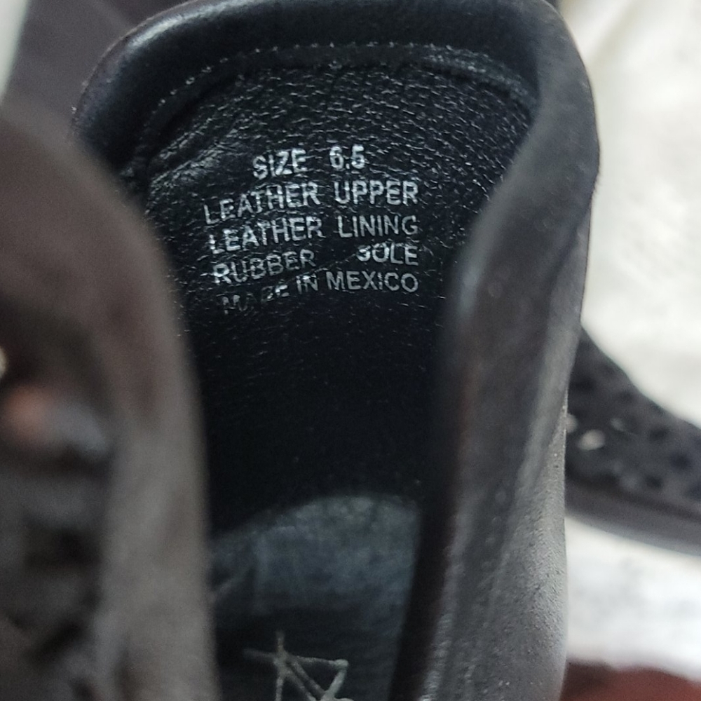 Krbonell Booties - image 3